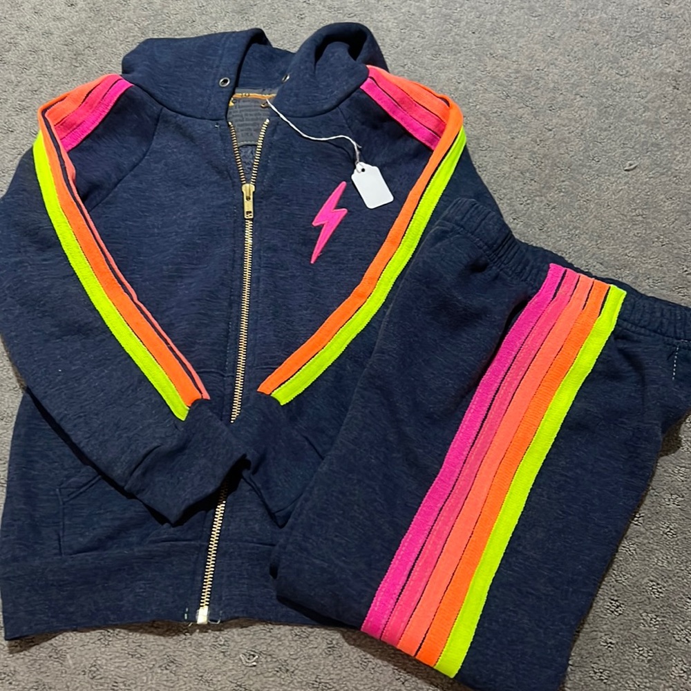NWT AVIATOR NATION KIDS SWEAT OUTFIT HOODIE SIZE 10, SWEATPANTS SIZE 8
